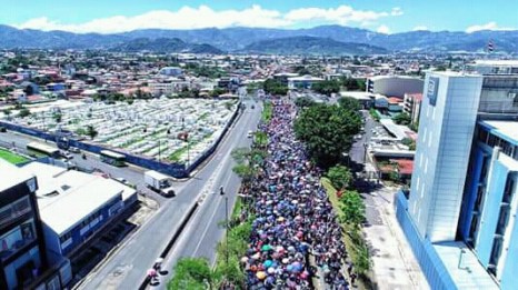 WhatsApp Image 2018-09-13 at 1.22.13 PM Marcha universitaria