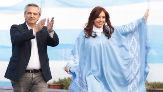 alberto-fernanadez-cristina-kirchner-10-700x395