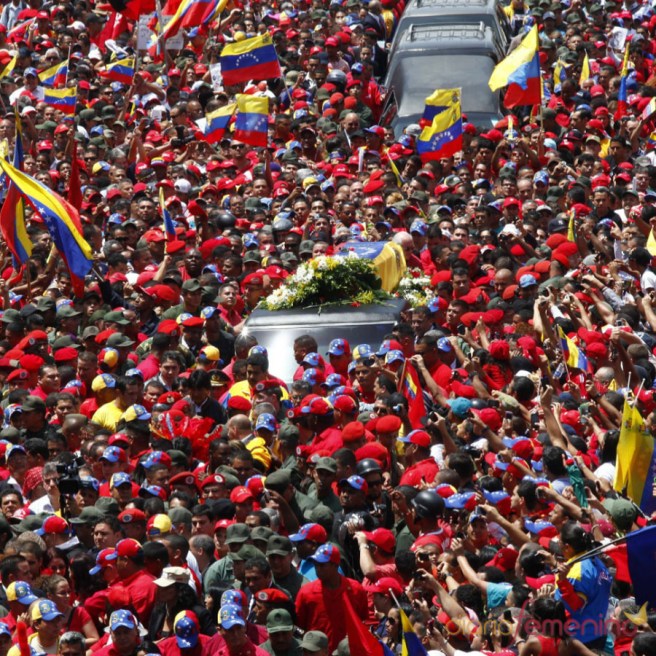 21869_funeral-de-hugo-chavez-explosion-de-dolor-en-venezuela
