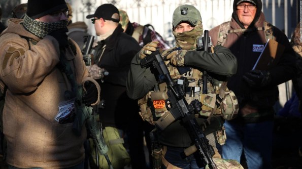 200120100121-protestas-virginia-alerta-maxima-defensores-de-armas-extremistas-blancos-yilber-vega-lkl-00001114-full-169