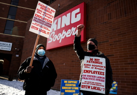 huelgaking-soopers-strike-2-460x320