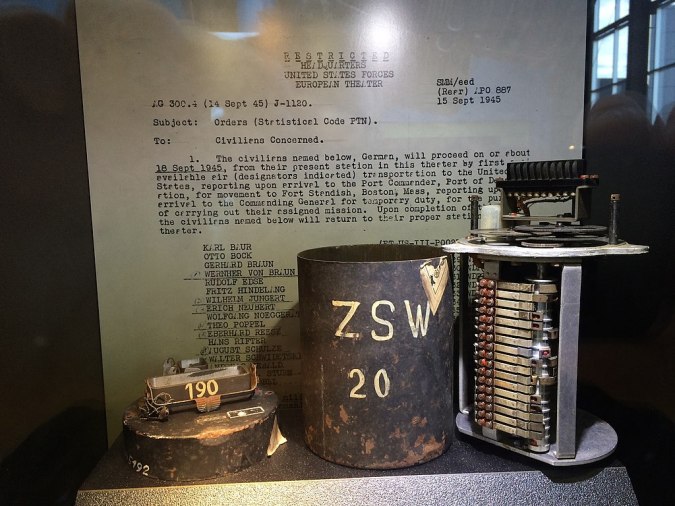 1-1024px-Karl_Baur_with_Werner_Von_Braun