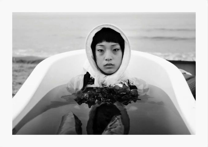 3-Yang-Fudong-China-Seven-Intellectuals-in-Bamboo-Forest-2006.