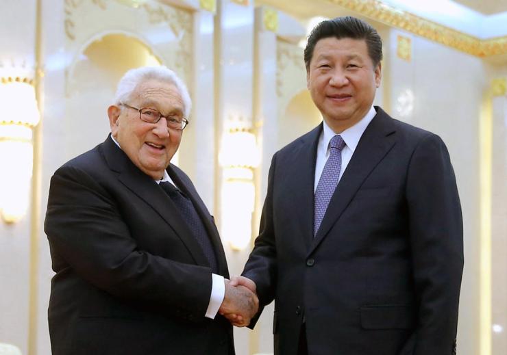 1-Xi-Jinping-y-Henry-Kissinger