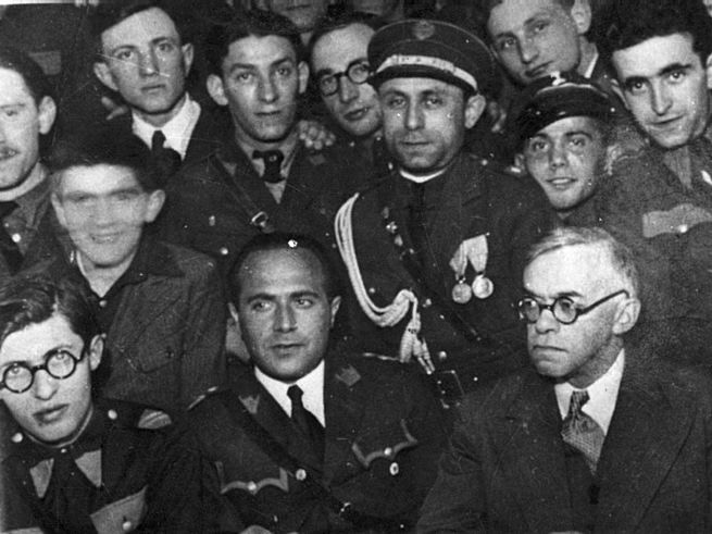 4-400_-_1_6_-7-2-ebaf9