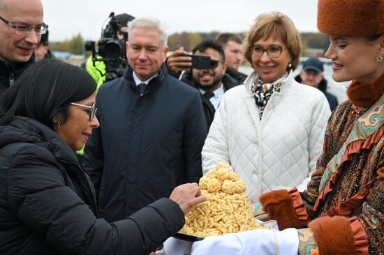 1-sputnik-8788665-tn